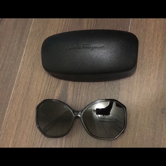 New Salvatore ferragamo sunglasses main image 9